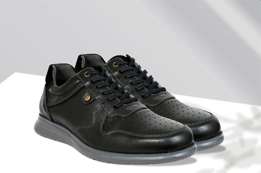 Black Leather Men Perforations Round Toe Lightweight Sneaker