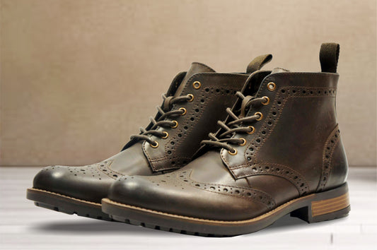 Brown Genuine Leather Men's brogue lace-up boots for Casual Wear