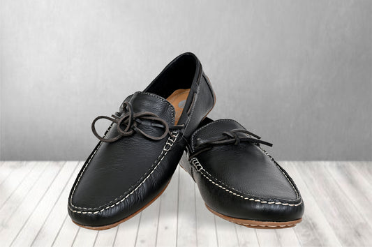 Black Leather Lightweight Driving Shoes With Bows
