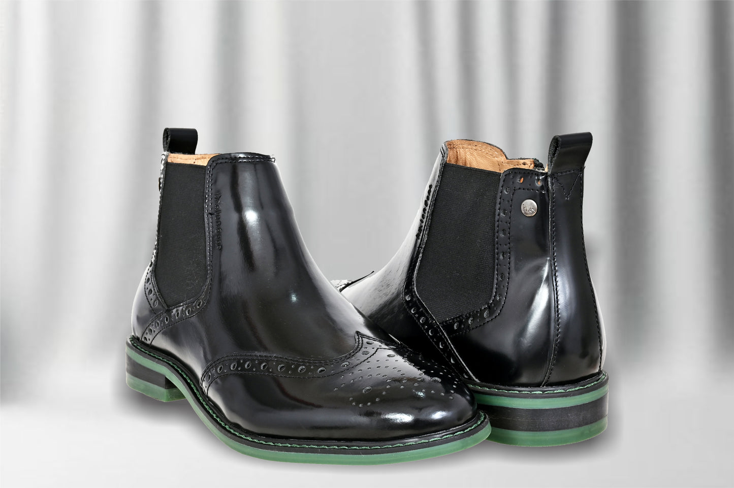 Black Brush-Off Leather Brogues Mid Top Blocked Heel Regular