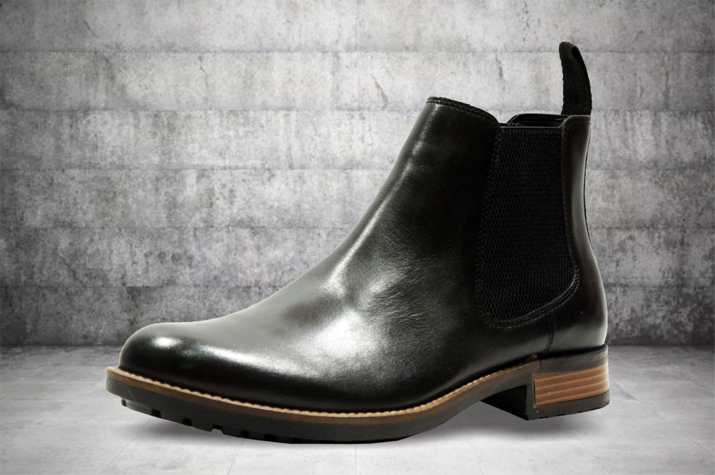 Black Genuine Leather Men's Chelsea Boots For Casual & Party Wear