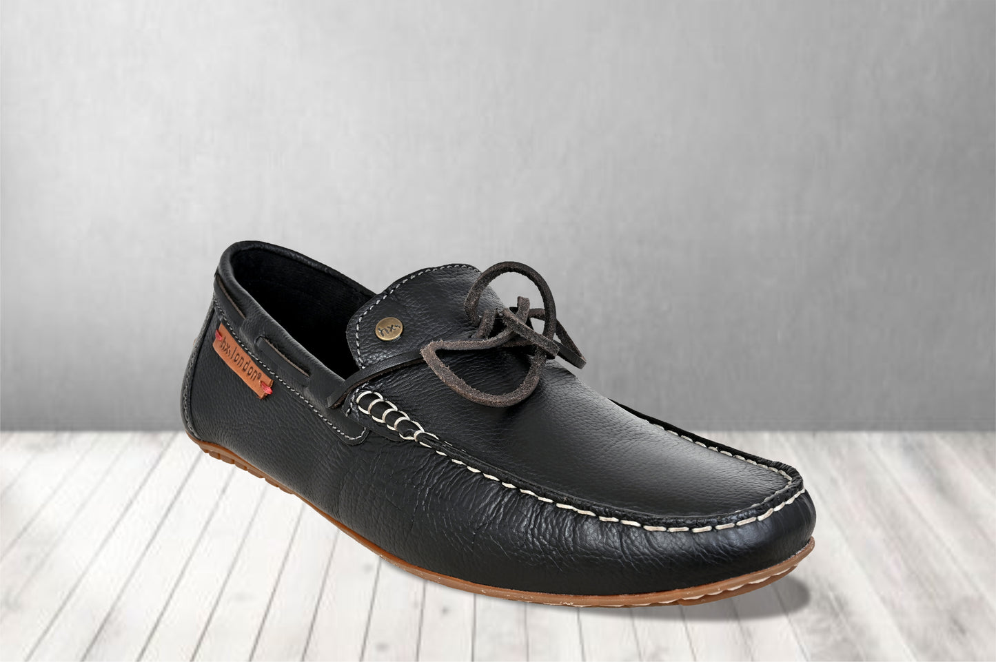 Black Leather Lightweight Driving Shoes With Bows