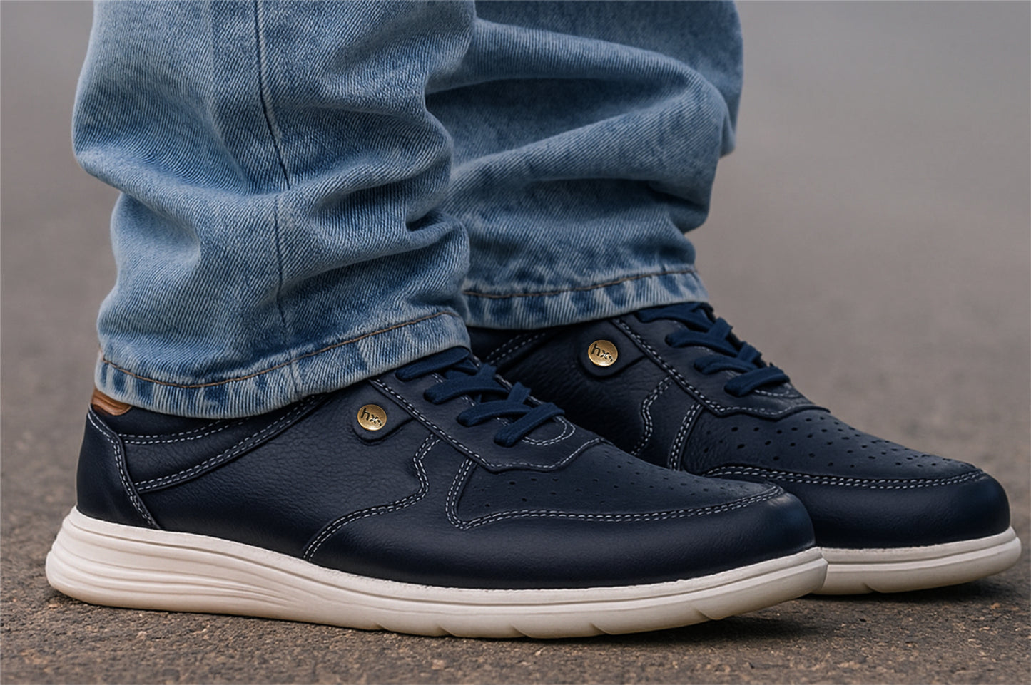 Navy Leather Men Perforations Round Toe Lightweight Sneakers
