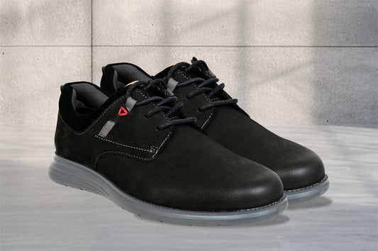 Black Leather Men Round Toe Lightweight Nubuck Sneaker